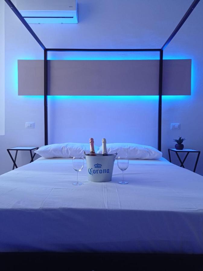 Relais Torre Gloria Bed and Breakfast Νάπολη Εξωτερικό φωτογραφία