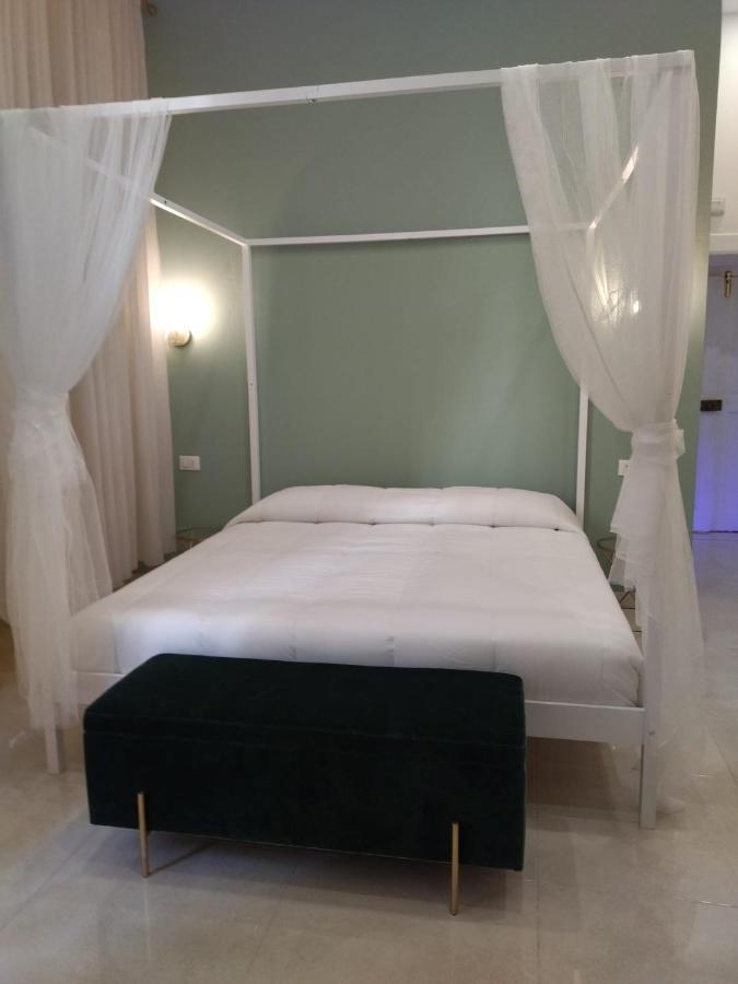 Relais Torre Gloria Bed and Breakfast Νάπολη Εξωτερικό φωτογραφία