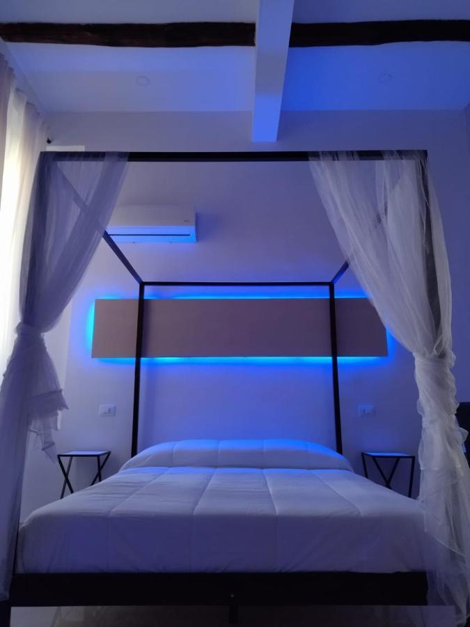 Relais Torre Gloria Bed and Breakfast Νάπολη Εξωτερικό φωτογραφία